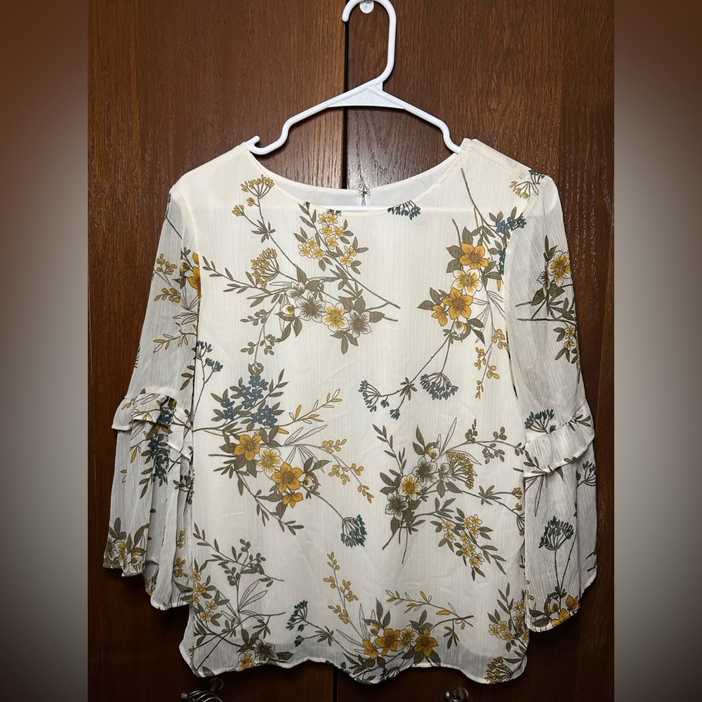 Banana Republic women’s blouse size SMALL